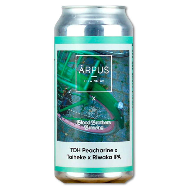 Ārpus x Blood Brothers - TDH Peacharine X Taiheke X Riwaka IPA - 6,5% New England IPA